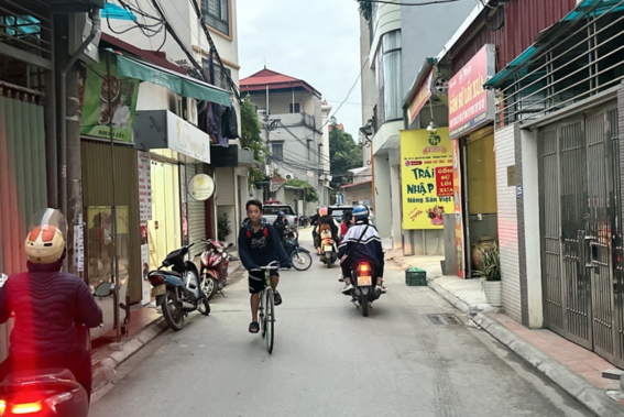 Nhà Gia Quất - Ngõ rộng nhất khu - 2 oto tránh - mặt tiền 4.1M